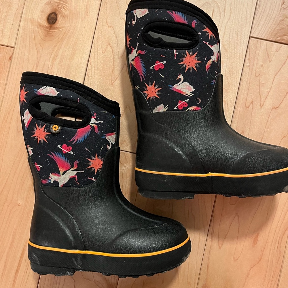 Bogs Black and Orange Kids Boots with Fantasy Design
